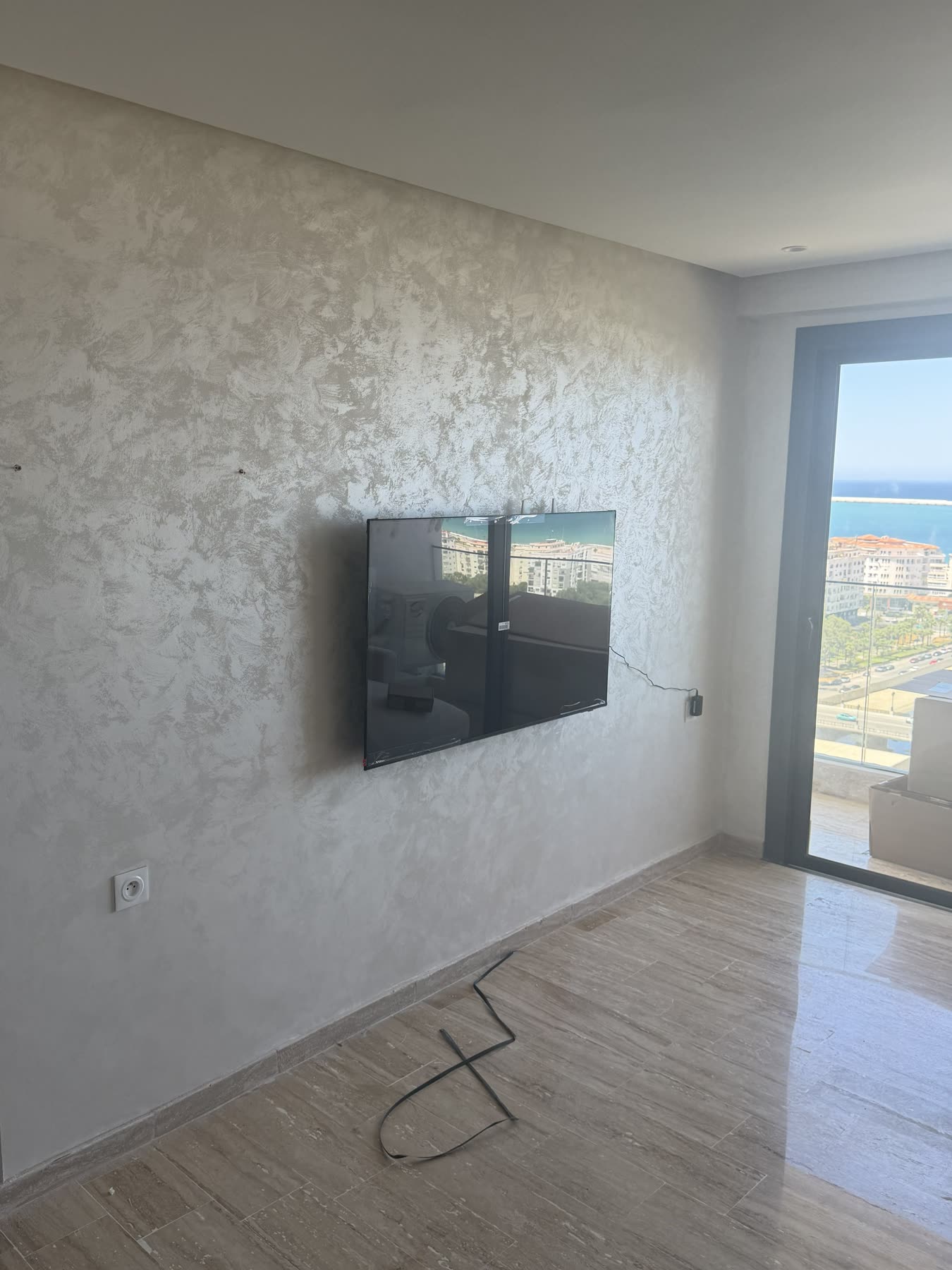 Mur avant transformation — chantier NovaBard